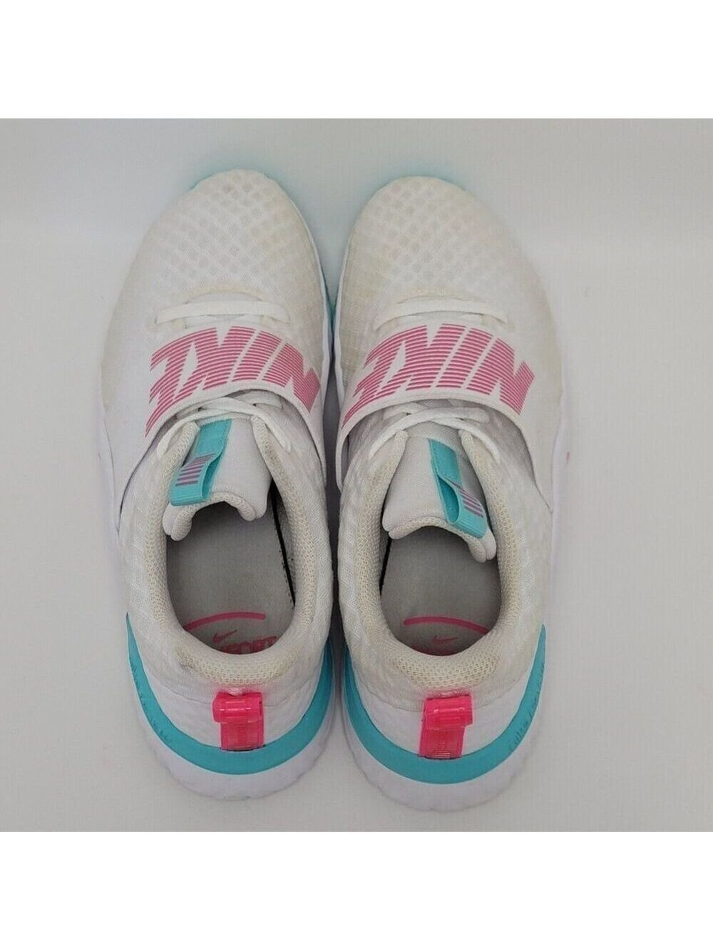 Nike Renew In Season TR9 White Multicolor Sneakers Shoes Womens Sz 8 CW7022-100 - Picture 3 of 12